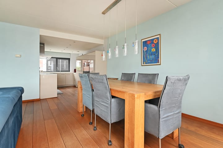 Foto 21 van Röntgenstraat 1