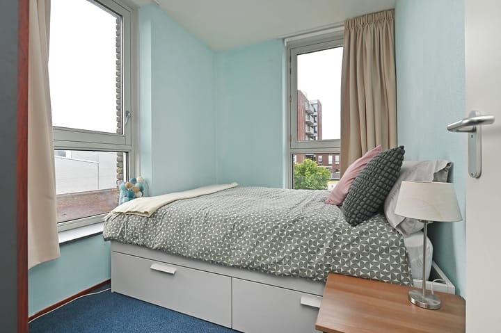 Foto 28 van Röntgenstraat 1