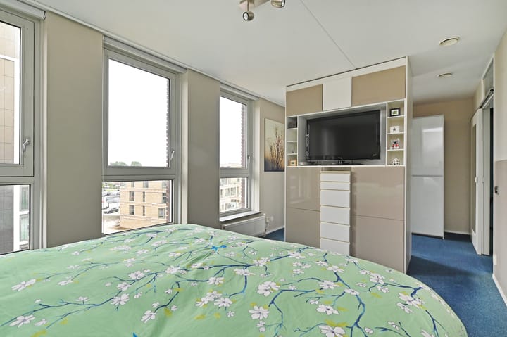 Foto 33 van Röntgenstraat 1