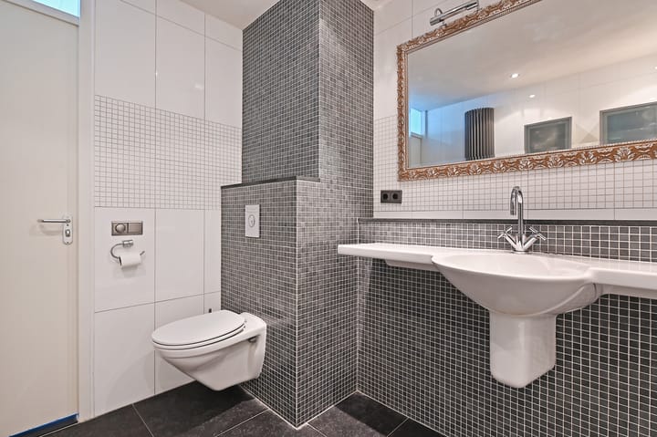 Foto 38 van Röntgenstraat 1