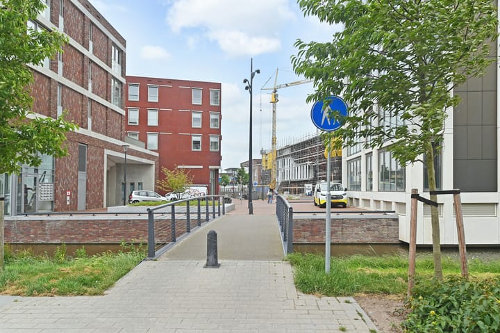 Foto 55 van Röntgenstraat 1