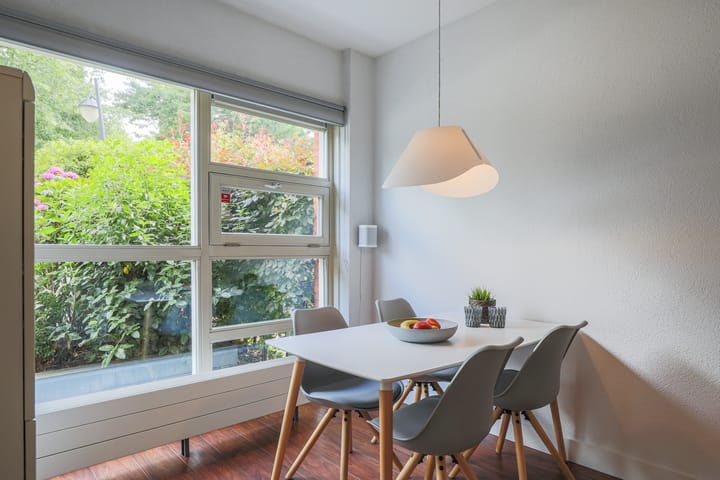 Foto 9 van Laakboulevard 114