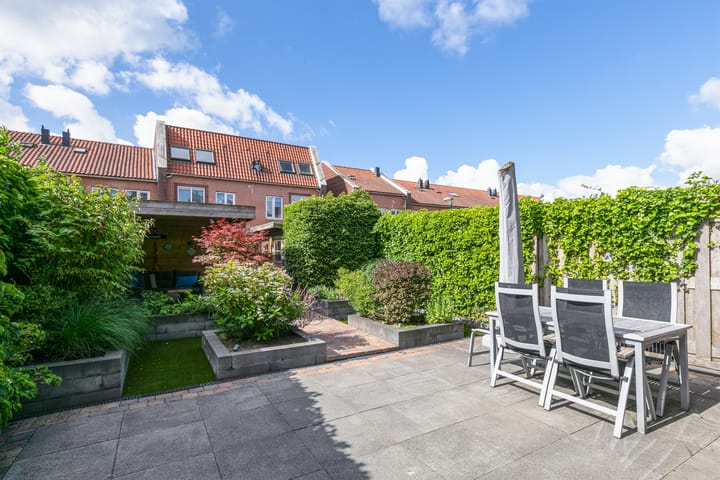 Foto 38 van Laakboulevard 114