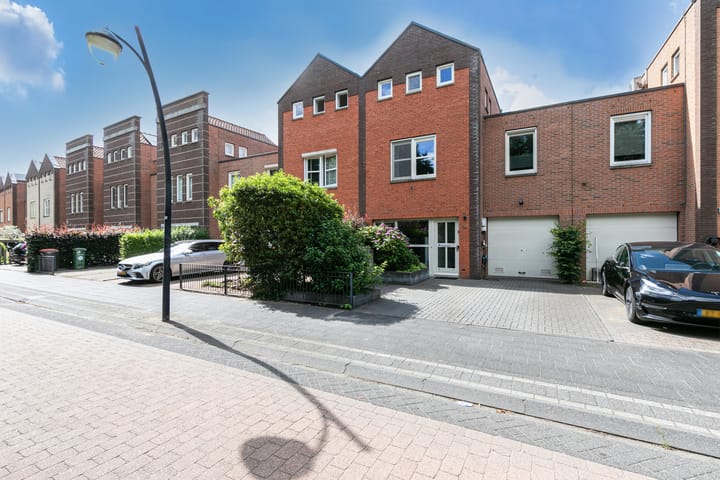 Foto 47 van Laakboulevard 114