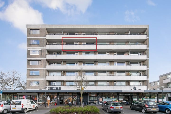 Photo 1 of Wijnpeerstraat 73