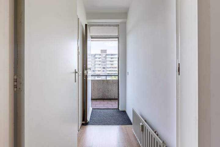 Photo 11 of Wijnpeerstraat 73