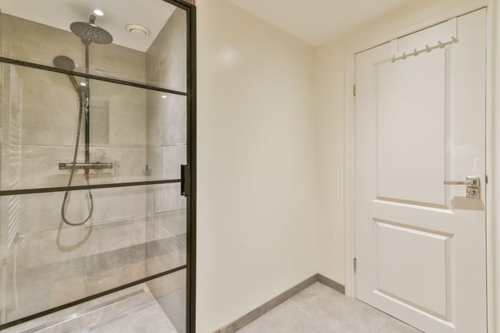 Foto 14 van Fagelstraat 57-3