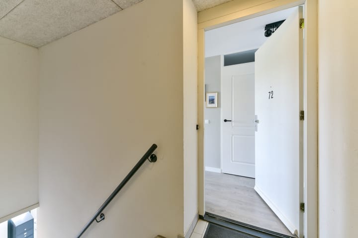 Foto 2 van Edelsteen 72