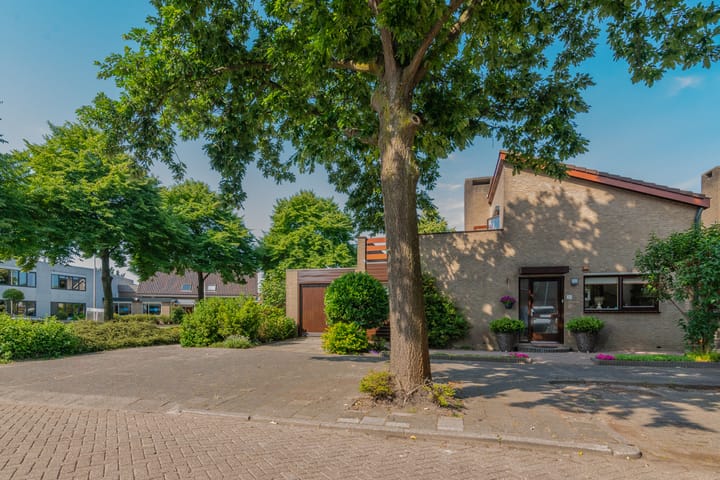 Foto 1 van Woudveen 20