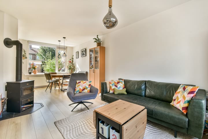 Foto 5 van Julianalaan 23