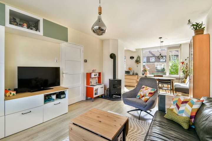 Foto 7 van Julianalaan 23