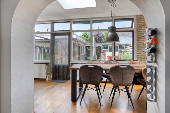 Photo 3 of Karel de Stoutestraat 34