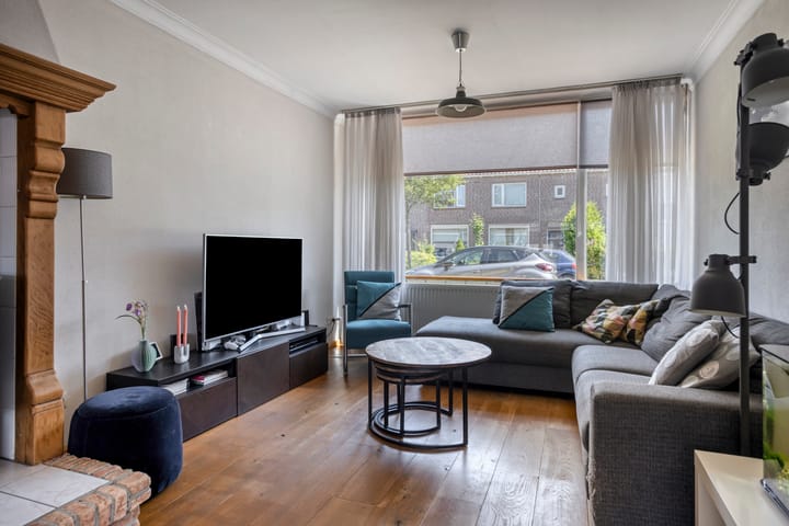 Photo 10 of Karel de Stoutestraat 34