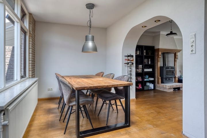 Photo 15 of Karel de Stoutestraat 34