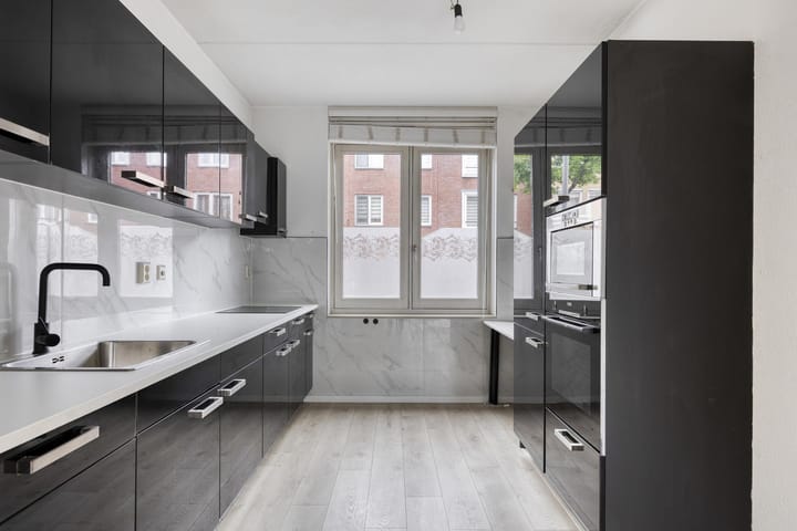 Foto 15 van Westerbeekstraat 15-A