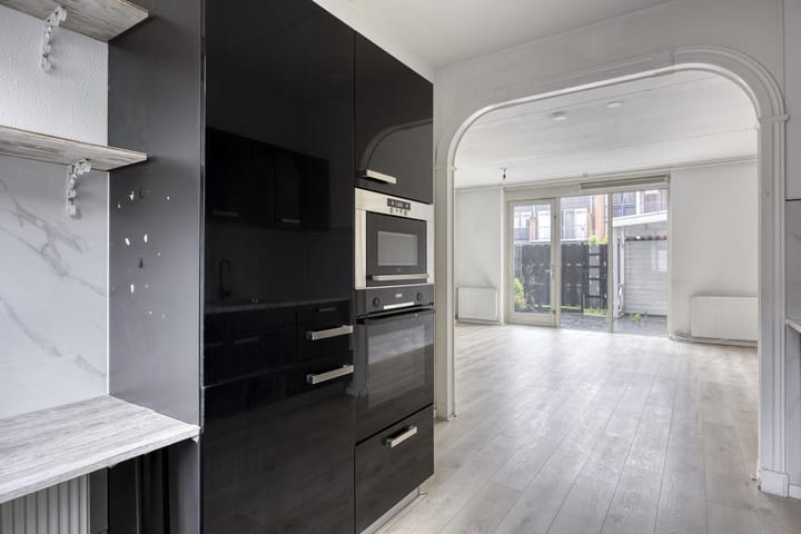 Foto 17 van Westerbeekstraat 15-A