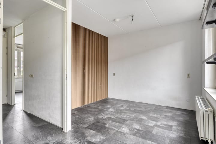 Foto 23 van Westerbeekstraat 15-A