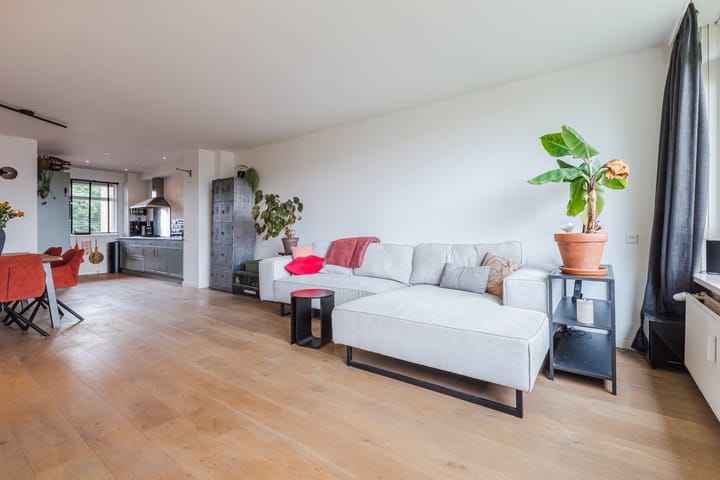 Foto 8 van Populierenlaan 249