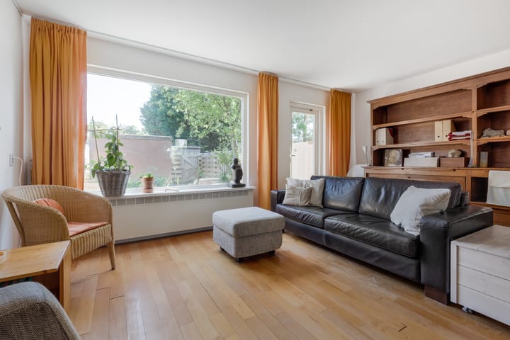 Foto 4 van J. Dixlaan 17