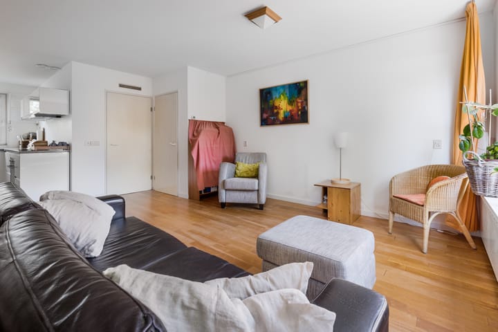 Foto 7 van J. Dixlaan 17