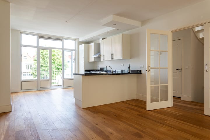 Foto 1 van Van Kinsbergenstraat 121-A