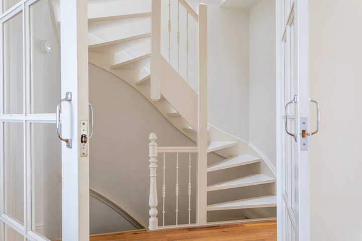 Foto 15 van Van Kinsbergenstraat 121-A