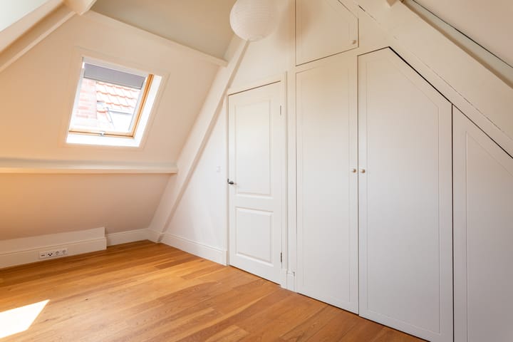 Foto 26 van Van Kinsbergenstraat 121-A