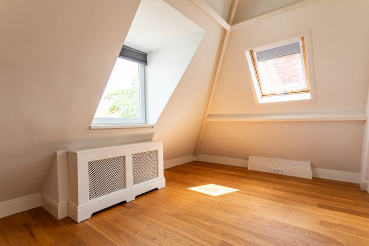 Foto 27 van Van Kinsbergenstraat 121-A