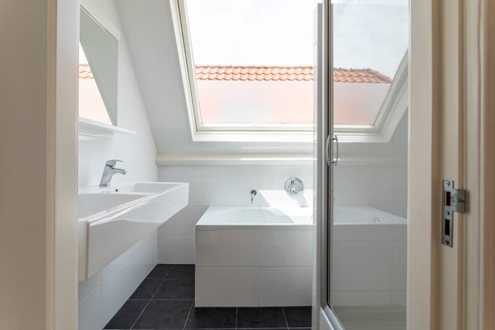 Foto 28 van Van Kinsbergenstraat 121-A