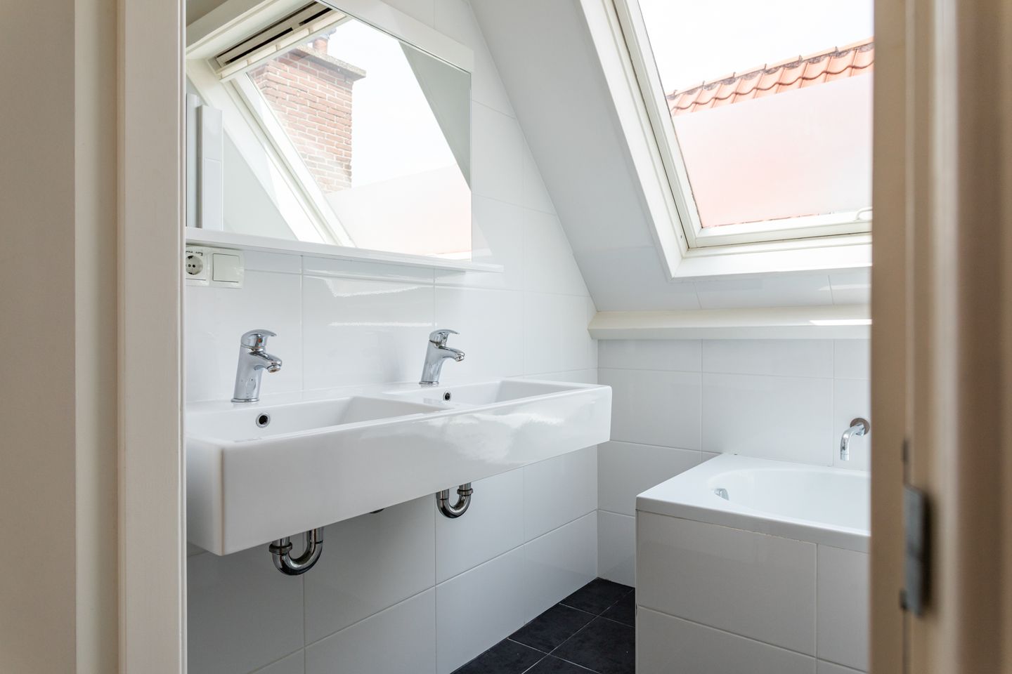 Foto 29 van Van Kinsbergenstraat 121-A