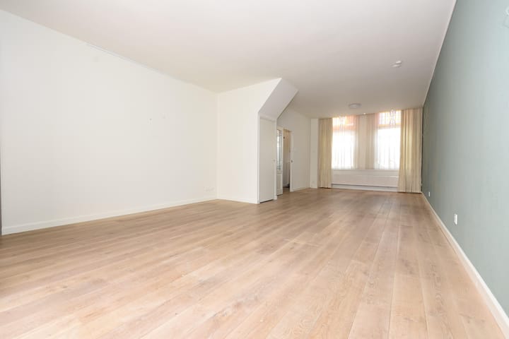 Foto 8 van Arnold Hoogvlietstraat 5