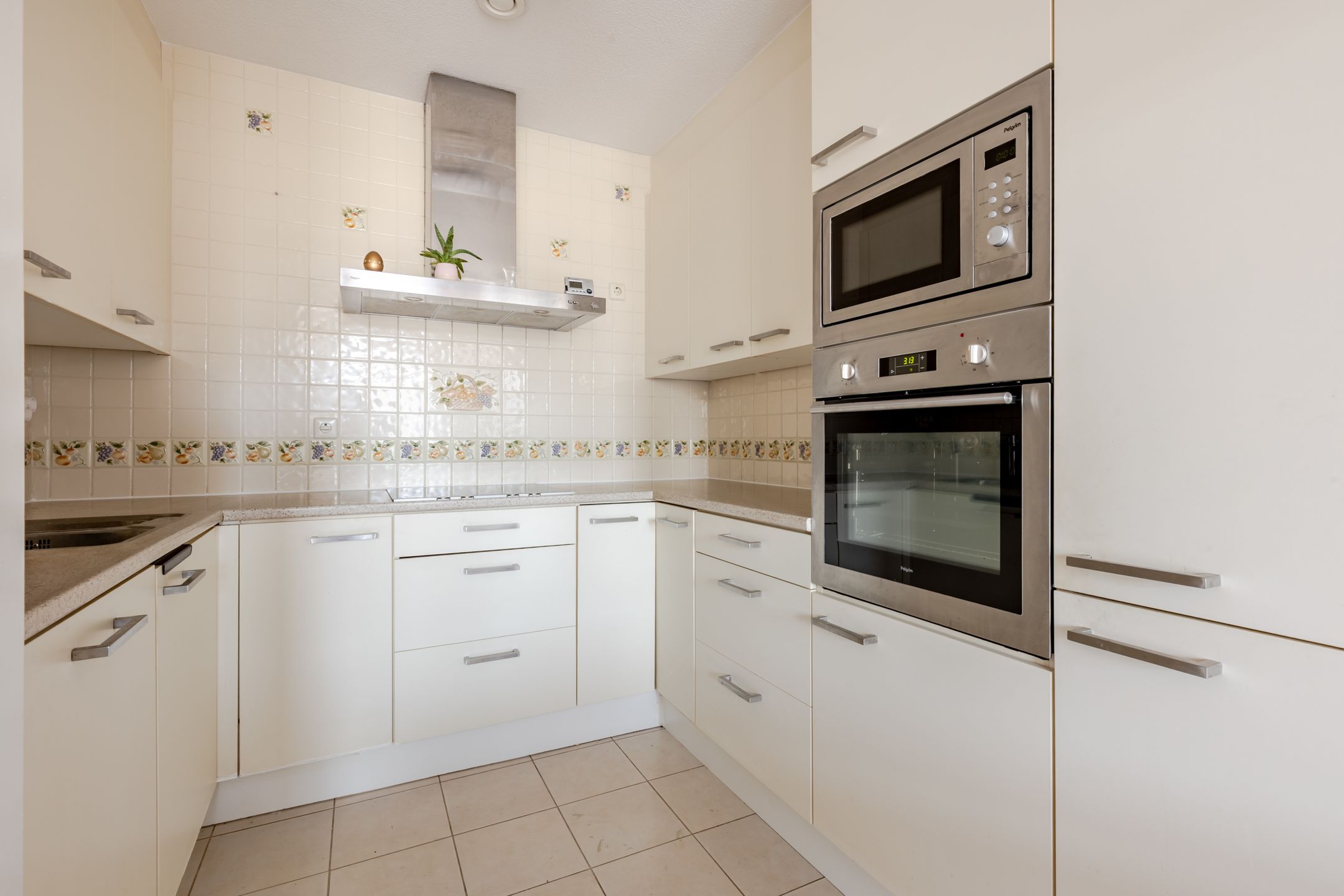 Foto 3 van Van Waerschutstraat 19-B