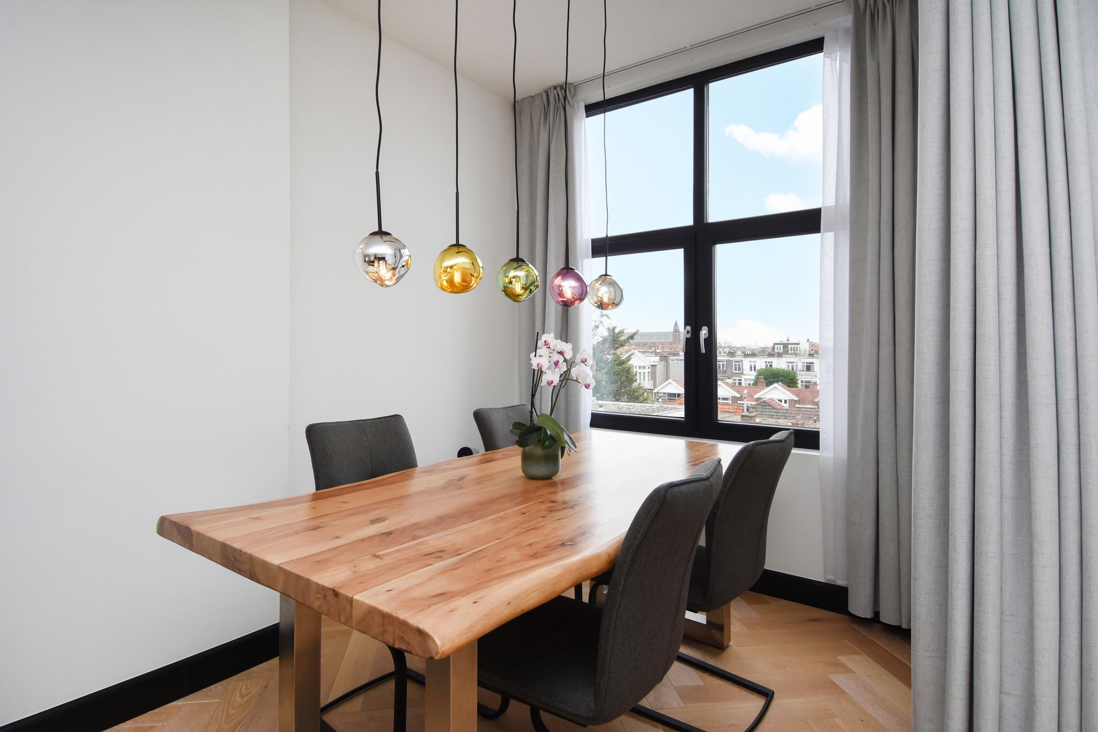 Photo 12 of Anton de Haenstraat 90