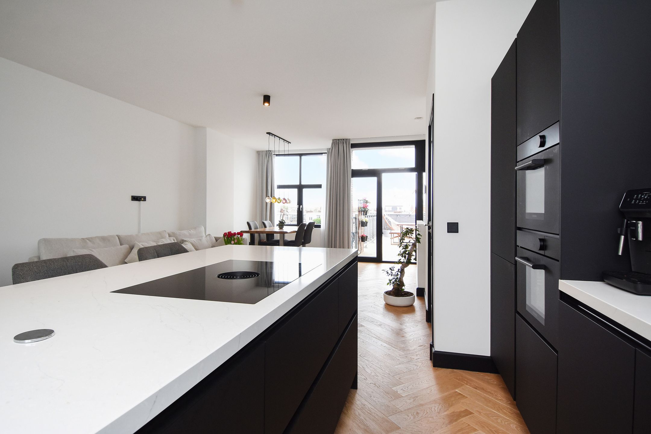 Photo 27 of Anton de Haenstraat 90