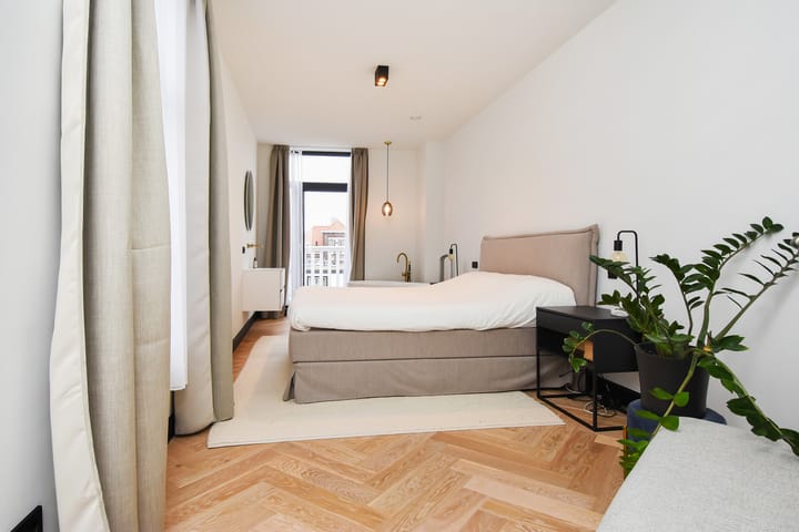 Photo 33 of Anton de Haenstraat 90