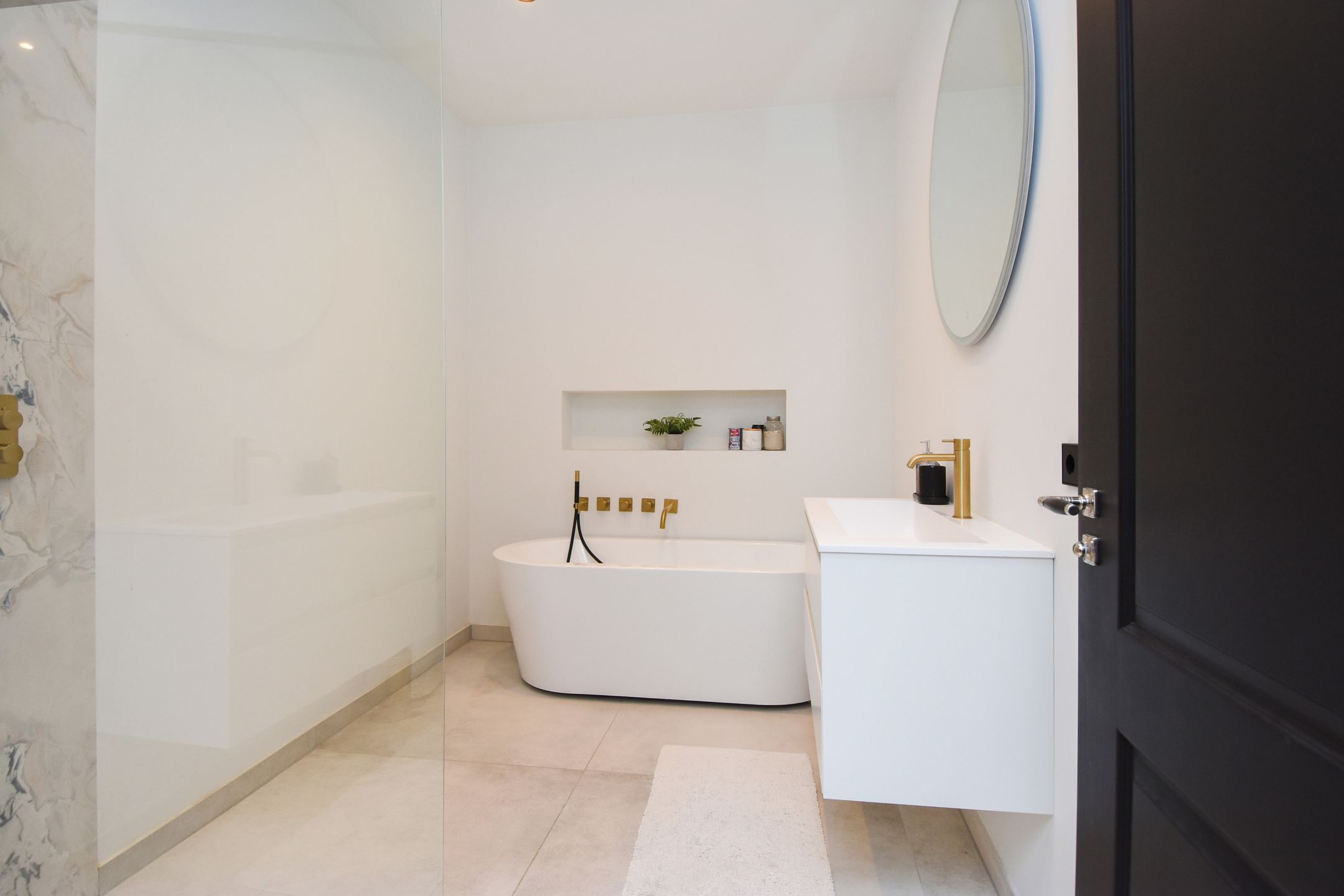 Photo 39 of Anton de Haenstraat 90