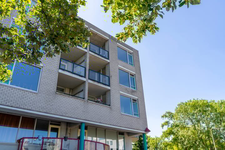 Foto 5 van Aartsbisschop Romerostraat 173