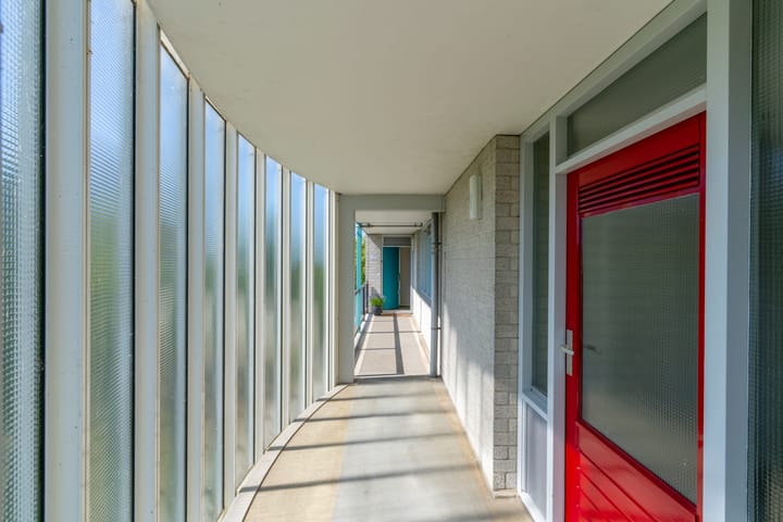 Foto 8 van Aartsbisschop Romerostraat 173