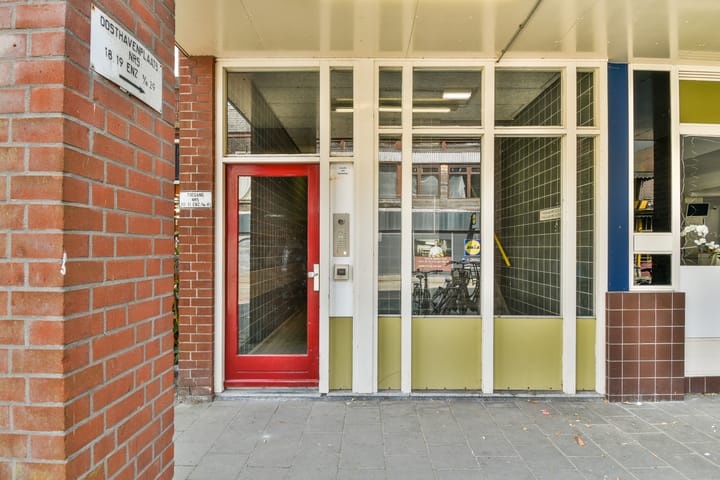 Photo 6 of Oosthavenplaats 19