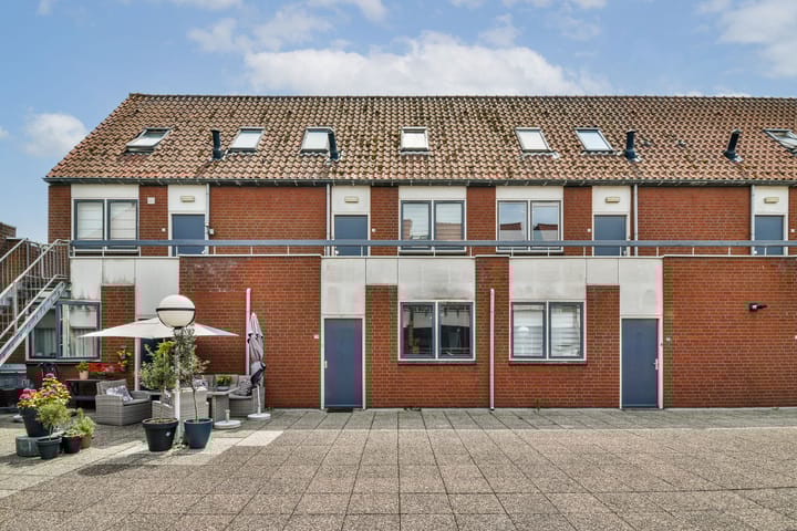 Photo 8 of Oosthavenplaats 19