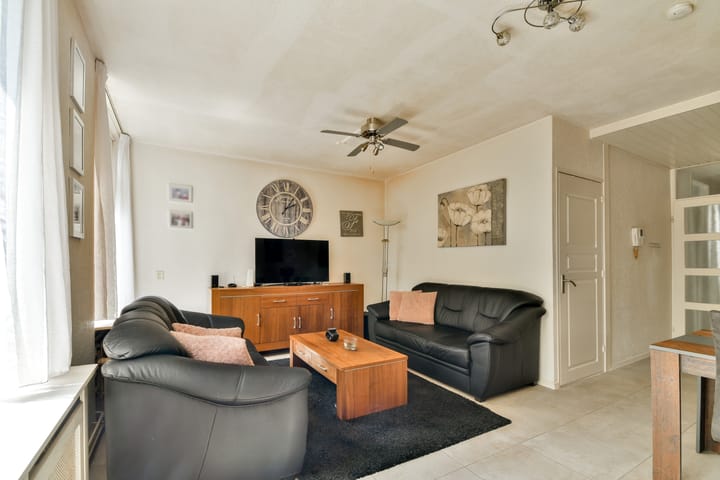 Photo 12 of Oosthavenplaats 19