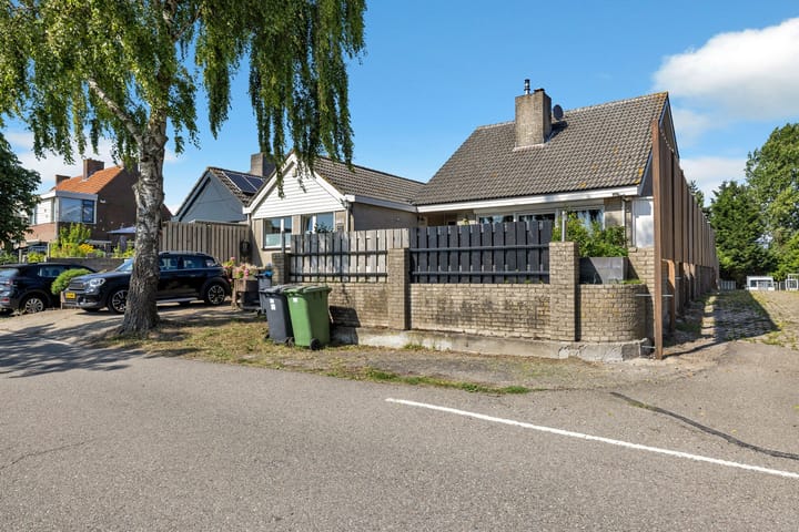 Photo 11 of Rijswaardsedijk 15-B