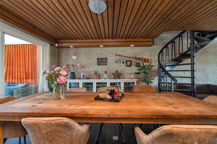 Photo 23 of Rijswaardsedijk 15-B