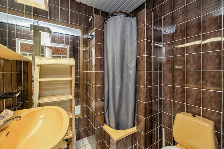 Photo 30 of Rijswaardsedijk 15-B