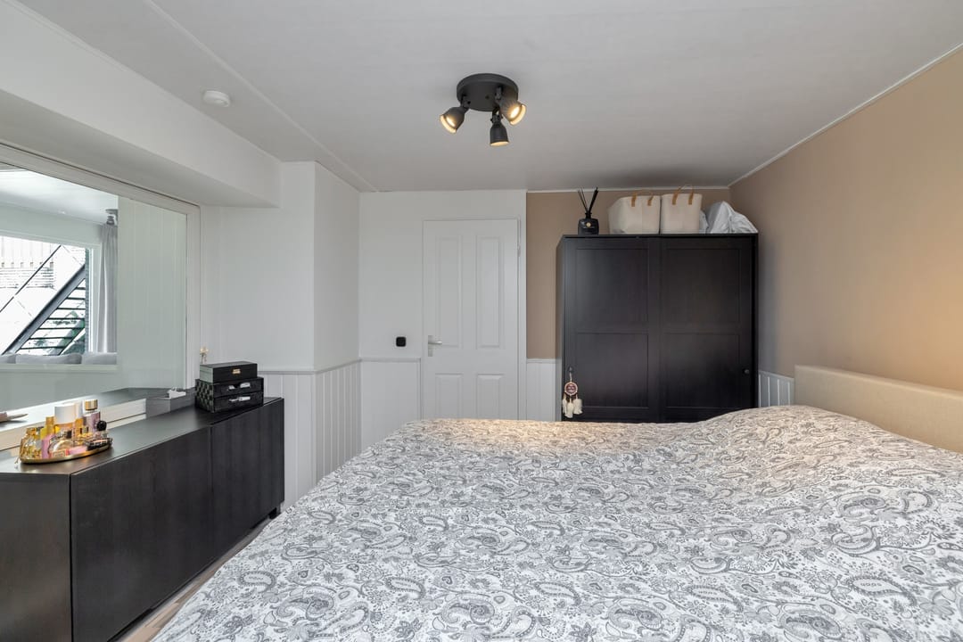 Foto 38 van Rijswaardsedijk 15-B