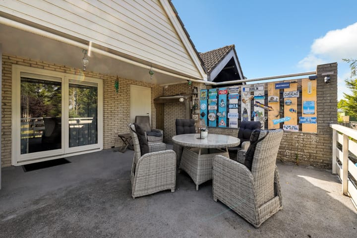 Photo 56 of Rijswaardsedijk 15-B