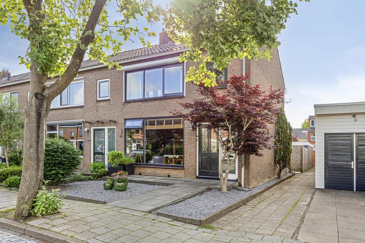 Foto 1 van Lorentzstraat 28