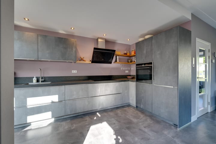 Foto 21 van Jaap Zwarthoedstraat 17