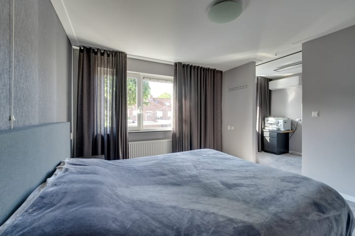 Foto 40 van Jaap Zwarthoedstraat 17