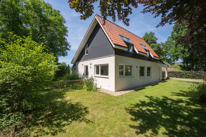 Foto 12 van Garststraat 1